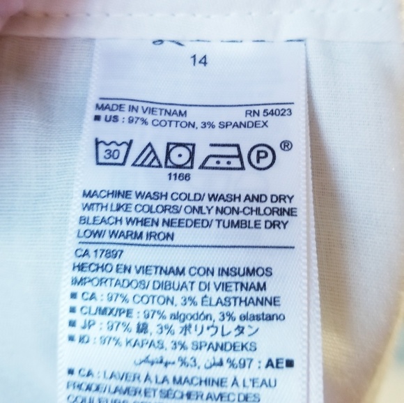 Old Navy Khaki Shorts, Sz.14, NWT - Picture 7 of 8